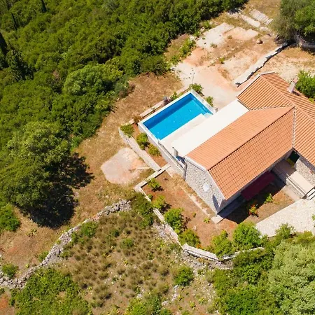 Entheos Prime View Villa Halikerí